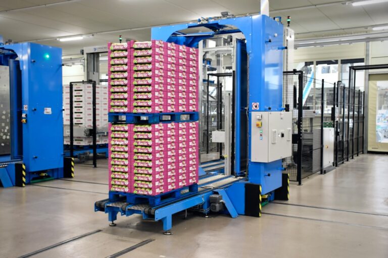 Photo Supply chain