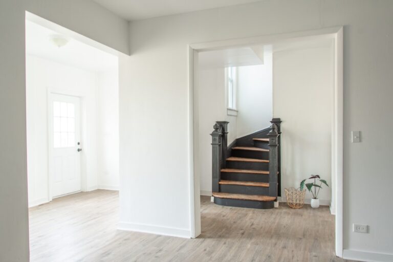 Photo Minimalist home